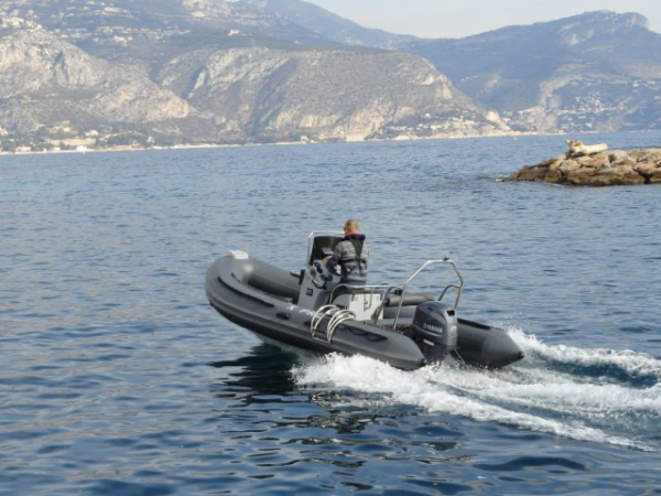 3D TENDER X PRO 5.35 50cv Yamaha de 2024 Image 3